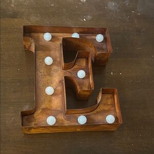 Metal Marquee Letter E with Bulbs - Rustic Copper Tone